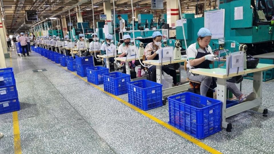 Bữa cơm Công đoàn góp phần chăm lo đời sống, gắn kết đoàn viên, người lao động tại doanh nghiệp. Ảnh: Hoàng Lộc