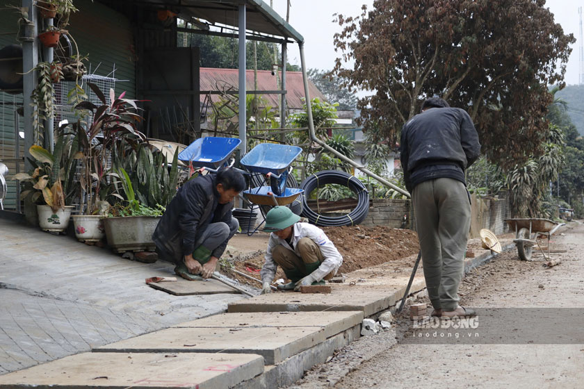 Người dân hiểu rằng lợi ích lâu dài mà con đường mang lại lớn hơn rất nhiều so với phần đất đã hiến.