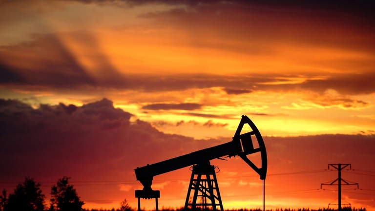 Russia refutes accusations of being "the biggest winner from the Middle East conflict" as oil prices rise. Photo: Sputnik