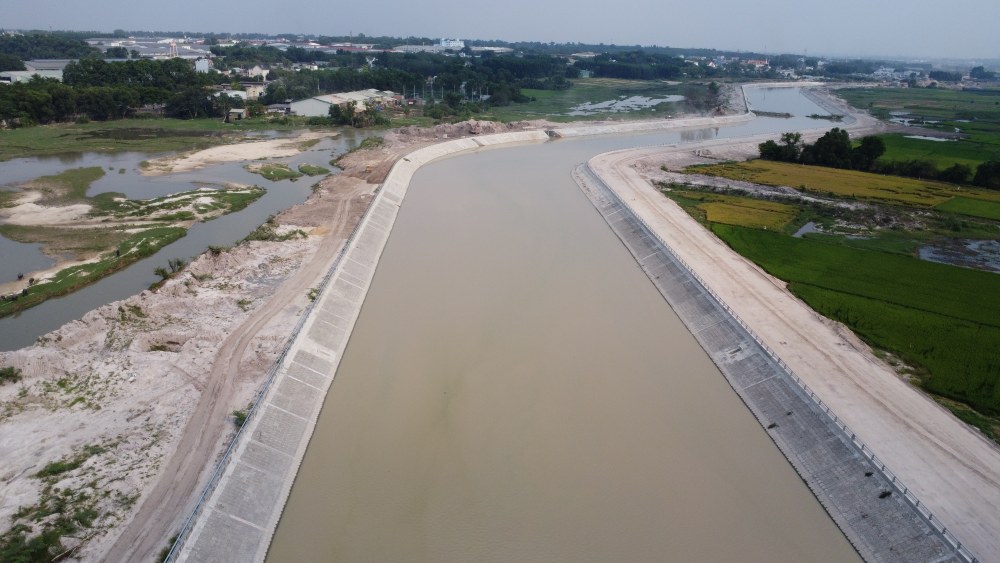 L'avancement de la construction du projet Suối Cái est accéléré. Photo: Đình Trọng