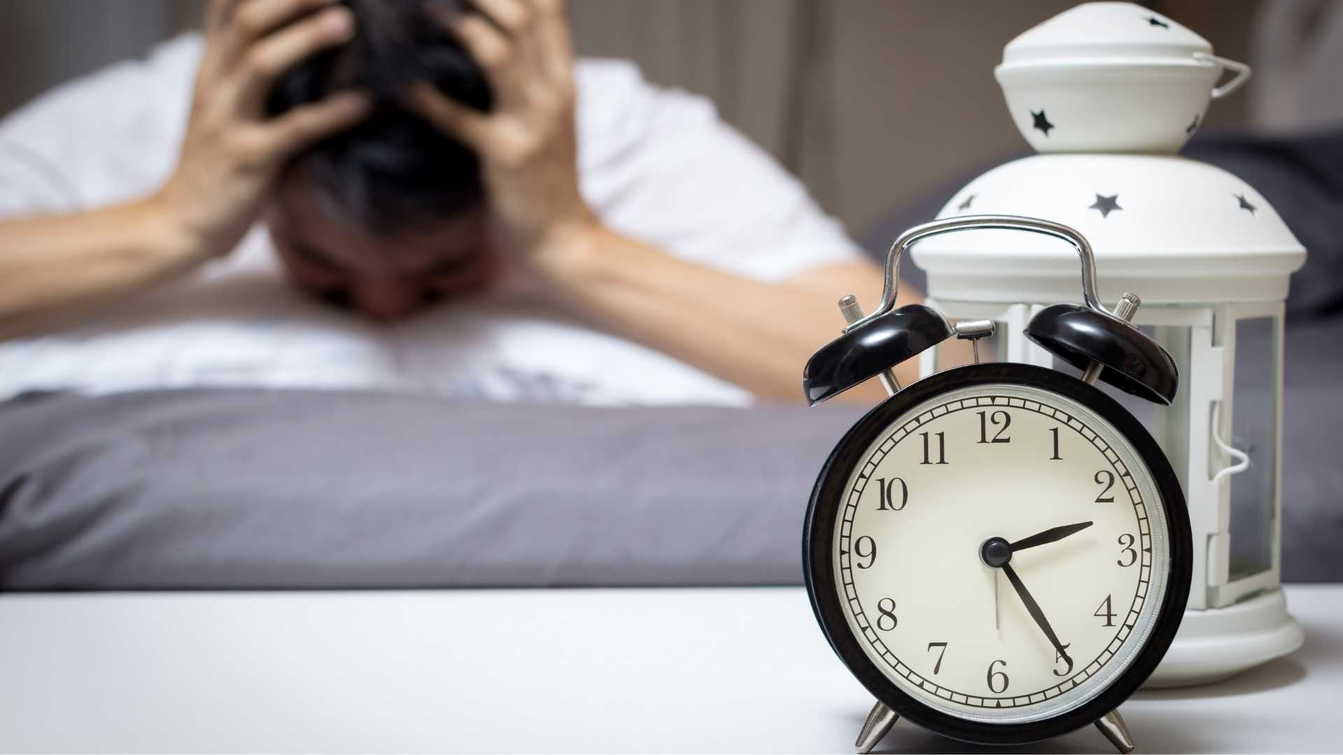Warning about common foods that easily cause insomnia every day