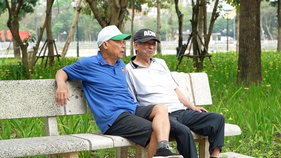 La proposition d'ajuster les pensions de retraite et les allocations à partir du 1er juillet 2026 suscite l'espoir d'améliorer la vie des personnes âgées.