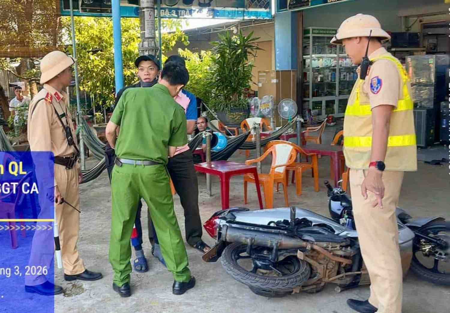  Cảnh sát bất ngờ ập vào quán nước mía ven đường bắt giữ Đoan. Ảnh: Công an
