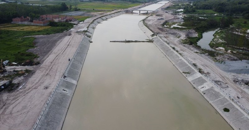 Dự án bê tông Suối Cái gần 5.900 tỷ đồng sắp hoàn thành 6 km đầu