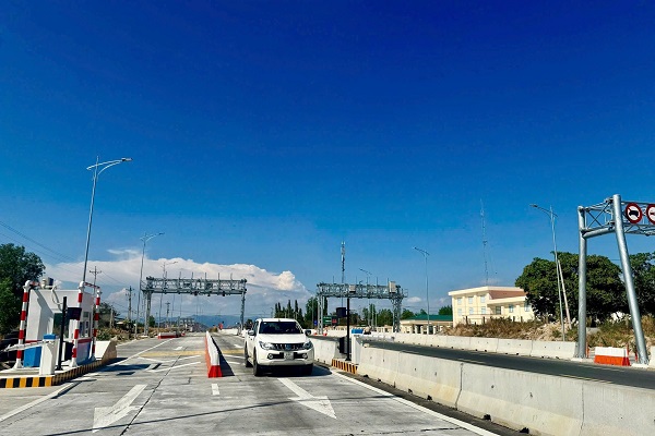 North-South Expressway toll station. Photo: Vietnam Road Administration
