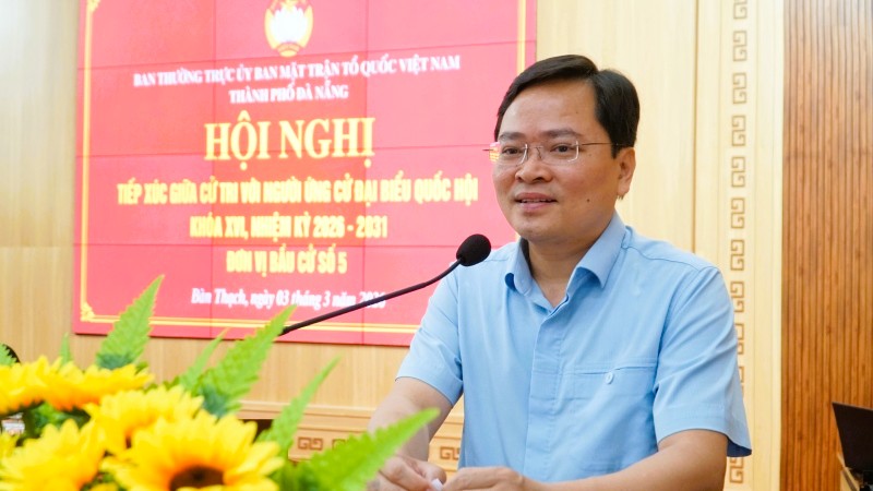 Ông Nguyễn Anh Tuấn cam kết sẽ nỗ lực hành động vì an sinh xã hội, nếu được cử tri tín nhiệm, lựa chọn. Ảnh: Hoàng Bin