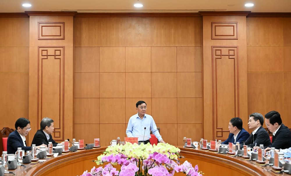 Toàn cảnh phiên họp. Ảnh: Kim Thanh