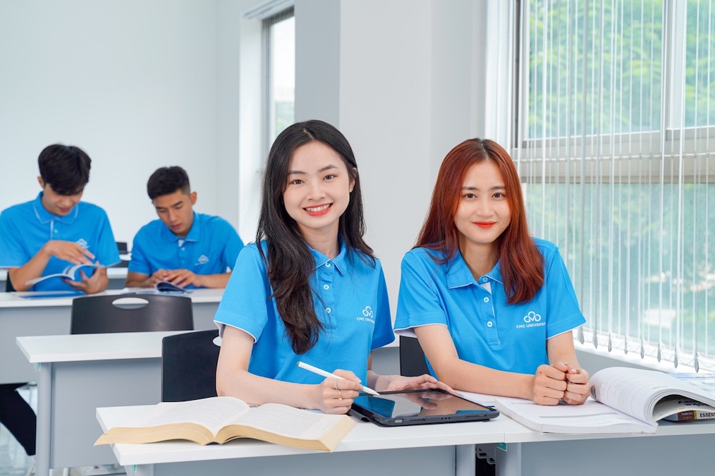 Students of CMC University. Photo: School provided