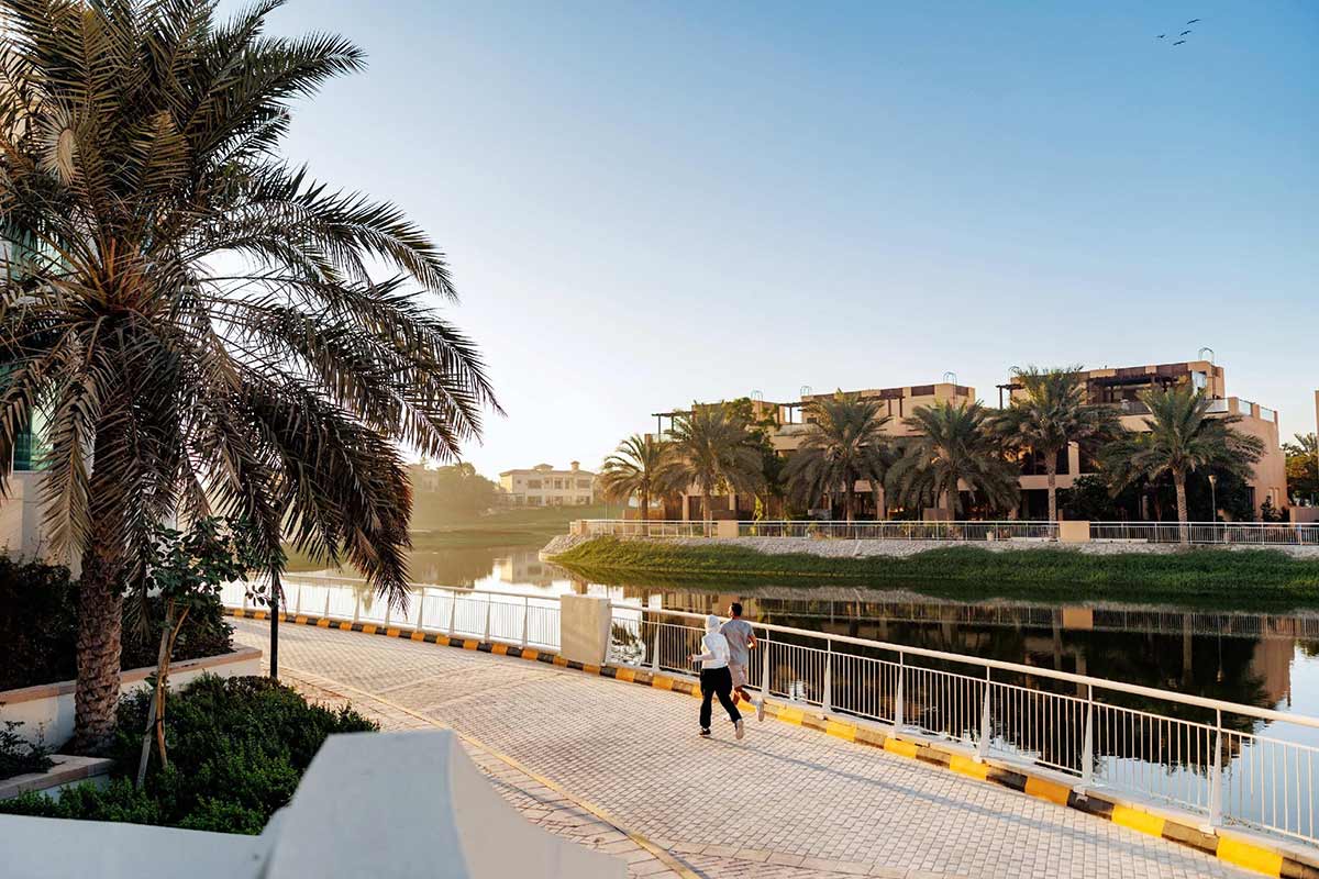 Những bán đảo đô thị tại Dubai được quy hoạch như “urban enclave” – sống giữa trung tâm nhưng tách biệt khỏi nhịp đô thị. Ảnh: Masterise Homes