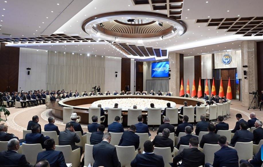 Hội nghị quốc gia về phát triển kinh tế - xã hội tại Bishkek, Kyrgyzstan, ngày 27.2.2026. Ảnh: Xinhua