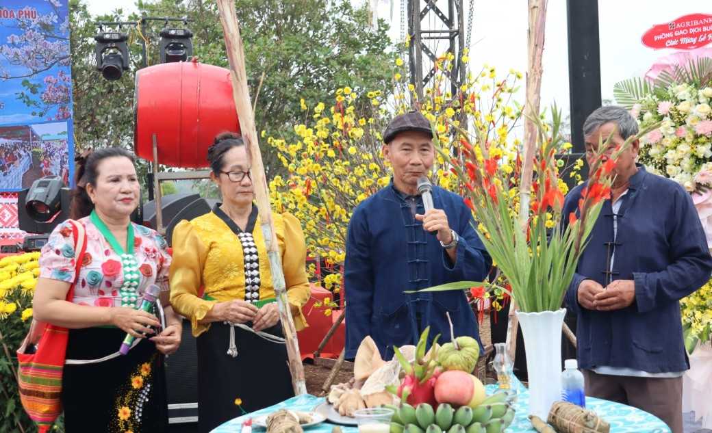 Các hoạt động mang đậm bản sắc, văn hóa truyền thống dân tộc Thái. Ảnh: Hồng Chuyên