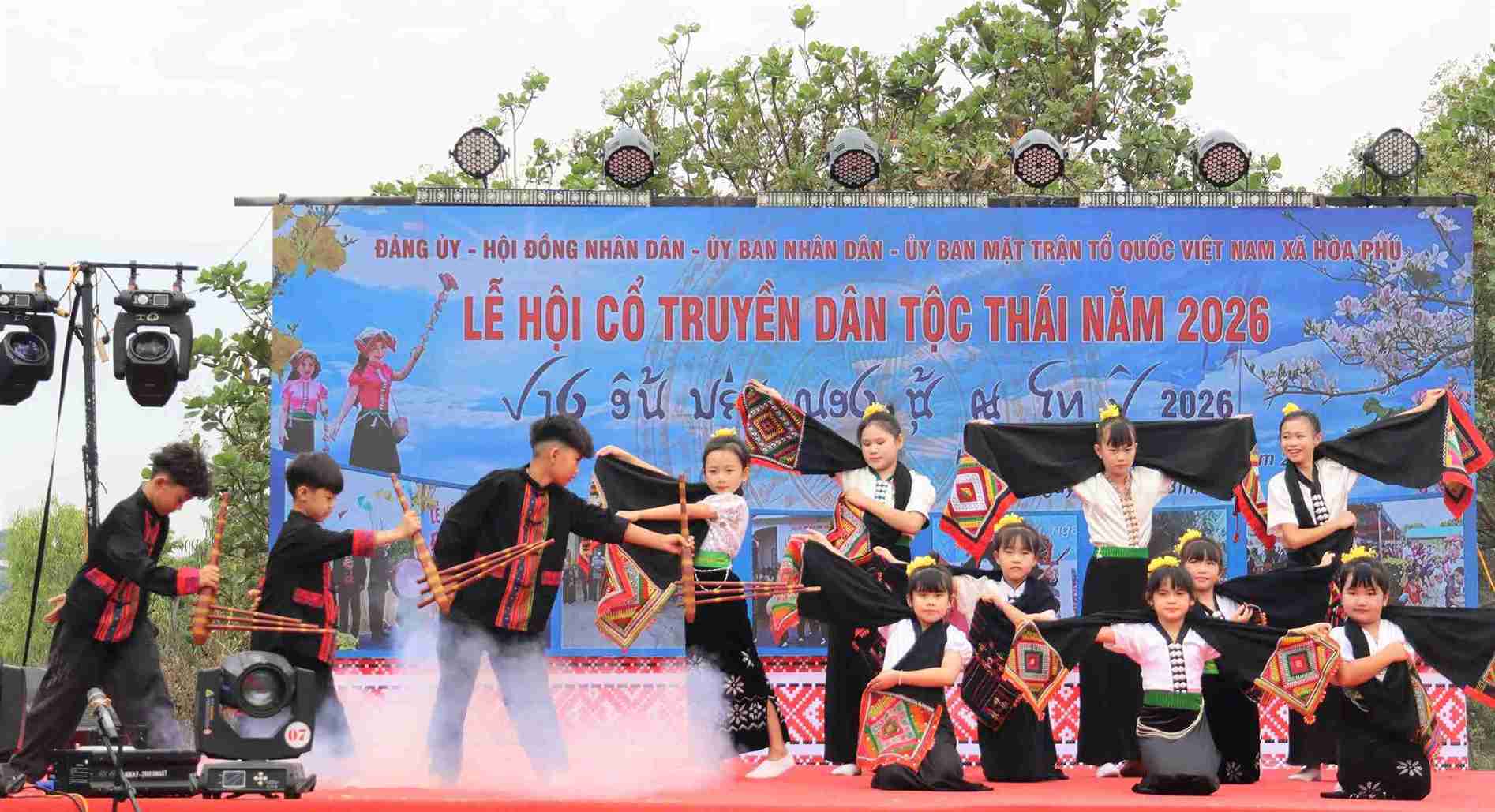 The Thai ethnic festival is held in Hoa Phu commune, Dak Lak province. Photo: Hong Chuyen