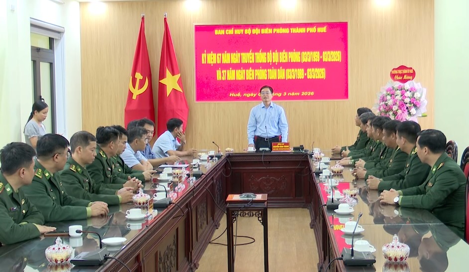 Hue City Border Guard coordinates forces to ensure election security. Photo: Vo Tien