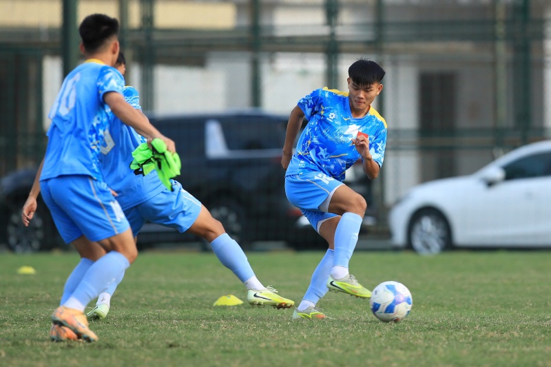 U23 Vietnam meets U23 China in the final match of the CFA Team China 2026 tournament. Photo: Minh Dan