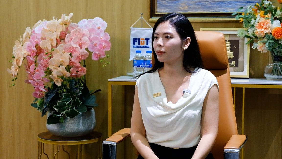 Bà Nguyễn Thị Hồng Vân - Cố vấn tài chính Công ty Cổ phần Tư vấn đầu tư và Quản lý tài sản FIDT. Ảnh: Mỹ Ly