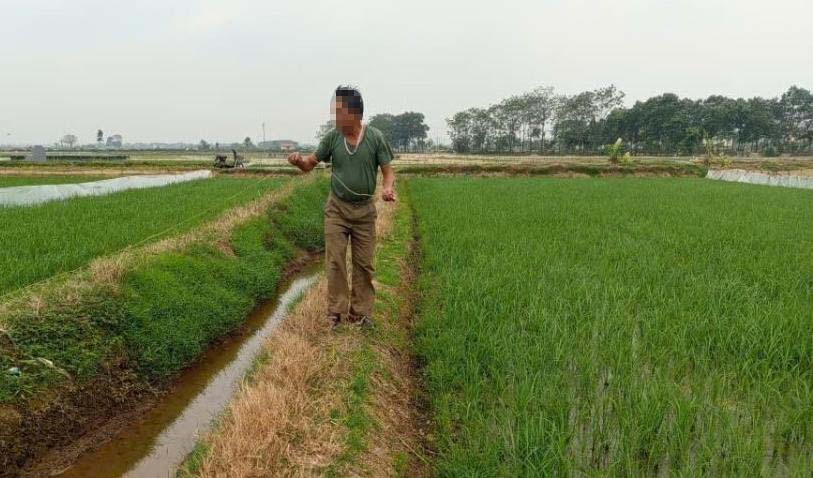 Sau khi được vận động, người dân đã tháo dỡ bẫy chuột gây nguy hiểm. Ảnh: Công an phường Ninh Xá, tỉnh Bắc Ninh