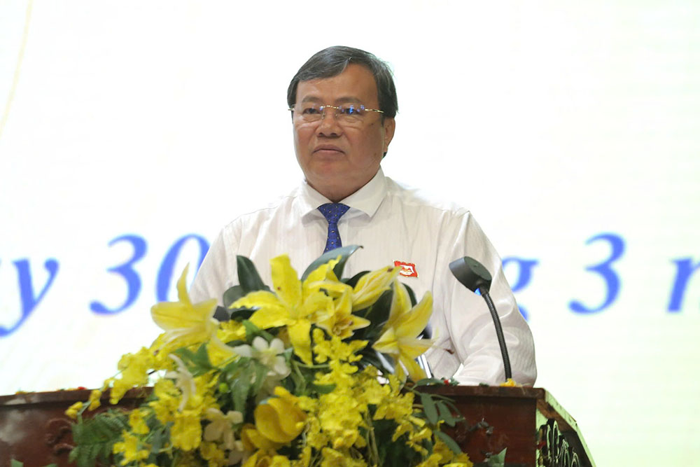 Mr. Le Van Han was elected Chairman of Tay Ninh Provincial People's Committee with a 100% approval rate. Photo: Anh An