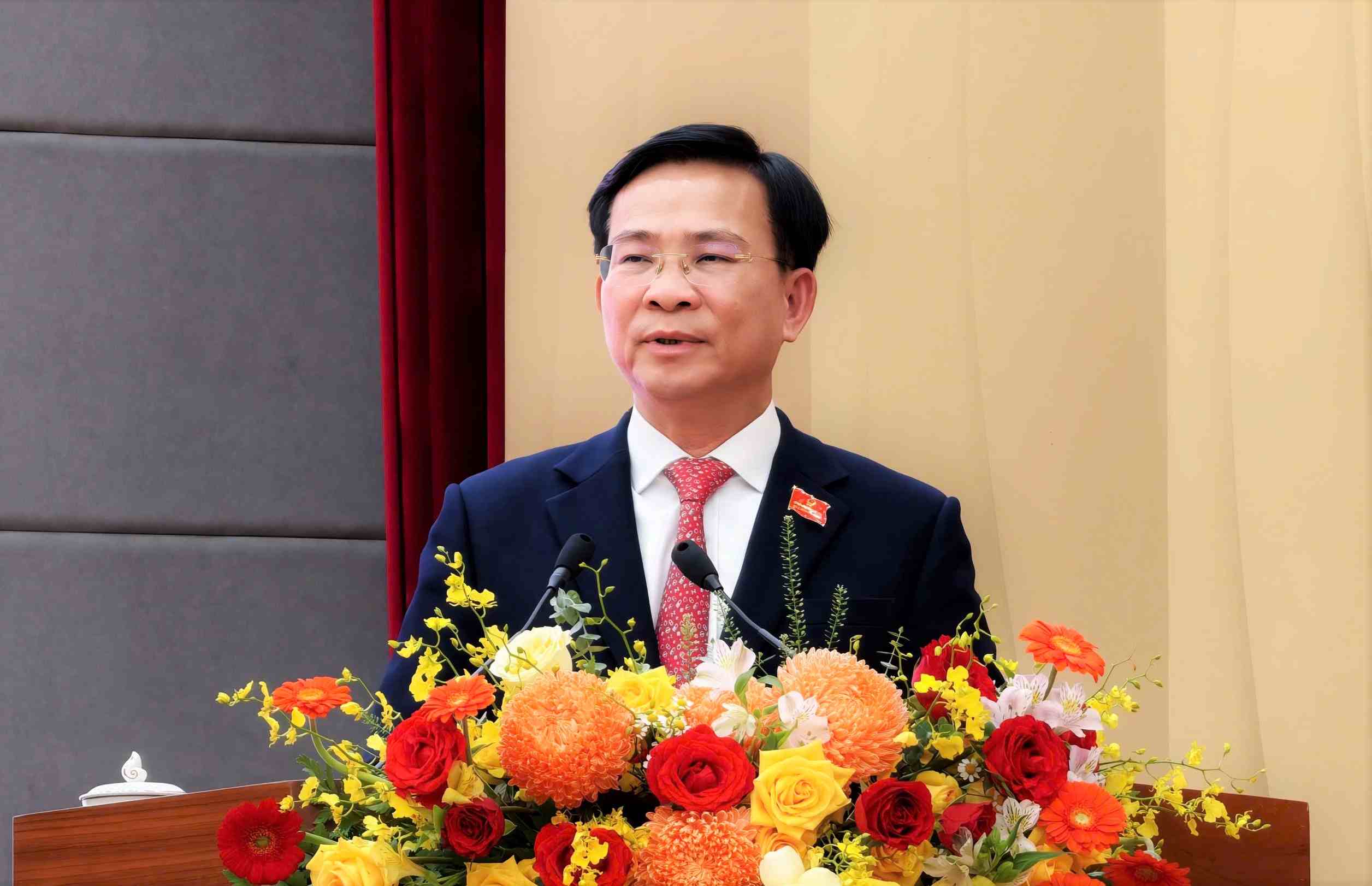 El Sr. Hồ Văn Mười reelegido Presidente del Comité Popular Provincial de Lâm Đồng. Foto: Phúc Khánh