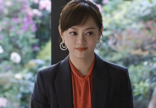 Actress Ton Le. Photo: VieON.