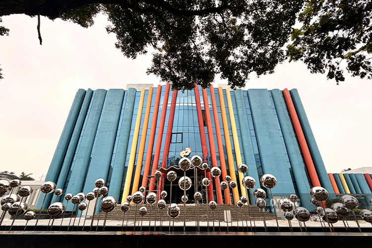 Công trình Nhà hát tuổi trẻ 3 nhìn từ bên ngoài. Ảnh: Dương Anh