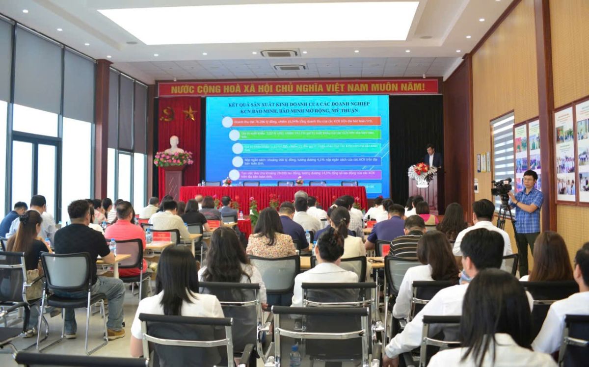 Overview of the meeting with businesses operating in production and business in Bao Minh, expanded Bao Minh and My Thuan IPs. Photo: Bao Minh IP Infrastructure Investment Joint Stock Company
