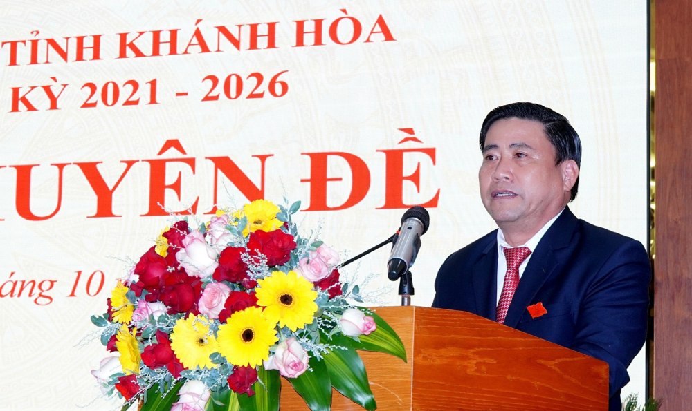 Mr. Lam Dong - Chairman of the People's Council of Khanh Hoa province, term VII - continued to be trusted to be elected to hold the position of Chairman of the People's Council of the province, term VIII. Photo: Loc Tho