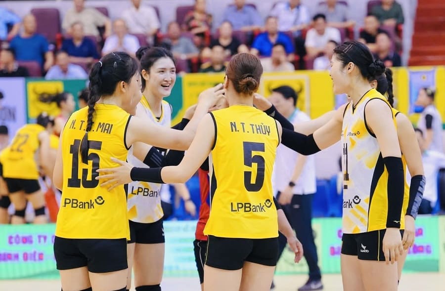 LPBank Ninh Binh women's volleyball team will have Chinese foreign players in the first round of the national tournament. Photo: Sao Vang Vietnam Volleyball