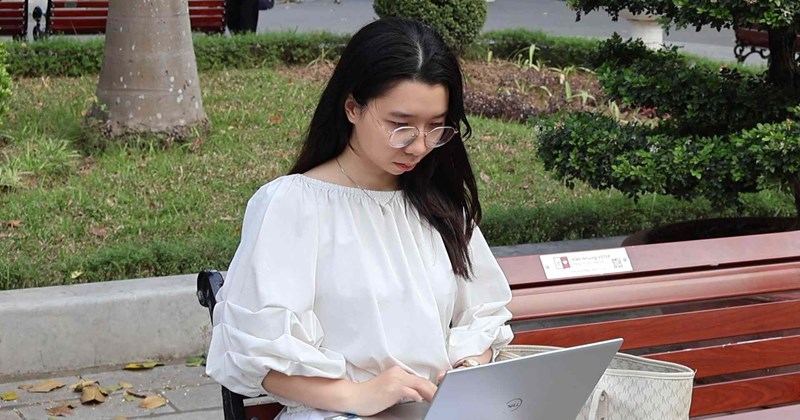 Sinh viên năm cuối đối mặt áp lực tốt nghiệp