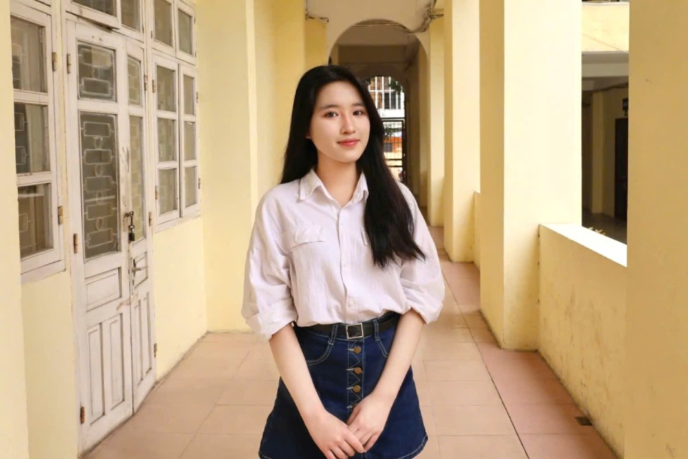 Según la Sra. Phuong Hien, cuando las empresas crean oportunidades de prácticas, los estudiantes entienden mejor los requisitos profesionales y saben qué habilidades necesitan complementar. Foto: Quynh Chi