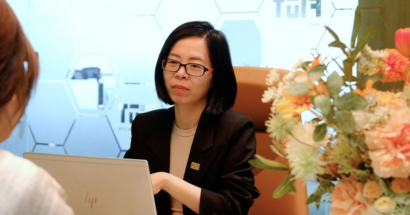 Phụ nữ Gen Z tích trữ vàng, xây nền tảng tài chính trước hôn nhân