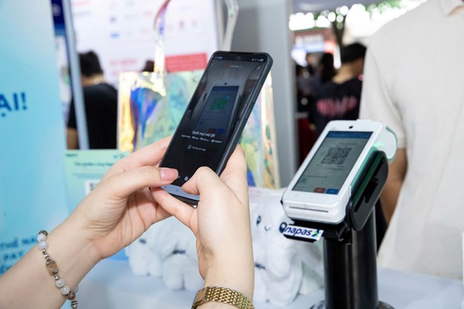 From April 1st, the name of the payment account must match the information on the citizen identification card or ID card. Photo: Tam Phan