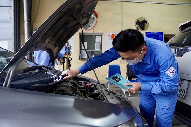 Motor vehicle inspection certificate expires when the vehicle's inspection results fail. Photo: Huu Chanh