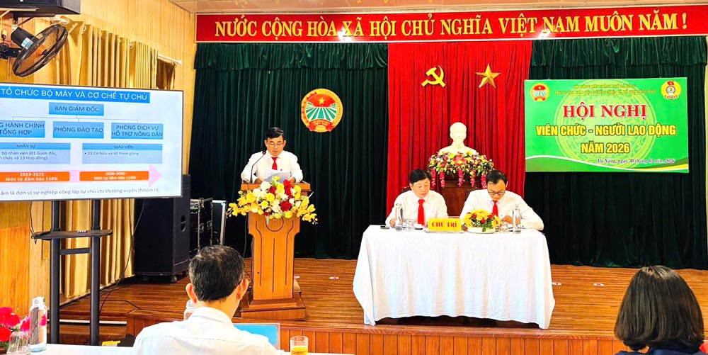 Da Nang City Vocational Education and Farmer Support Center organizes the 2026 Conference of Officials and Employees. Photo: Huong Tra Trade Union.