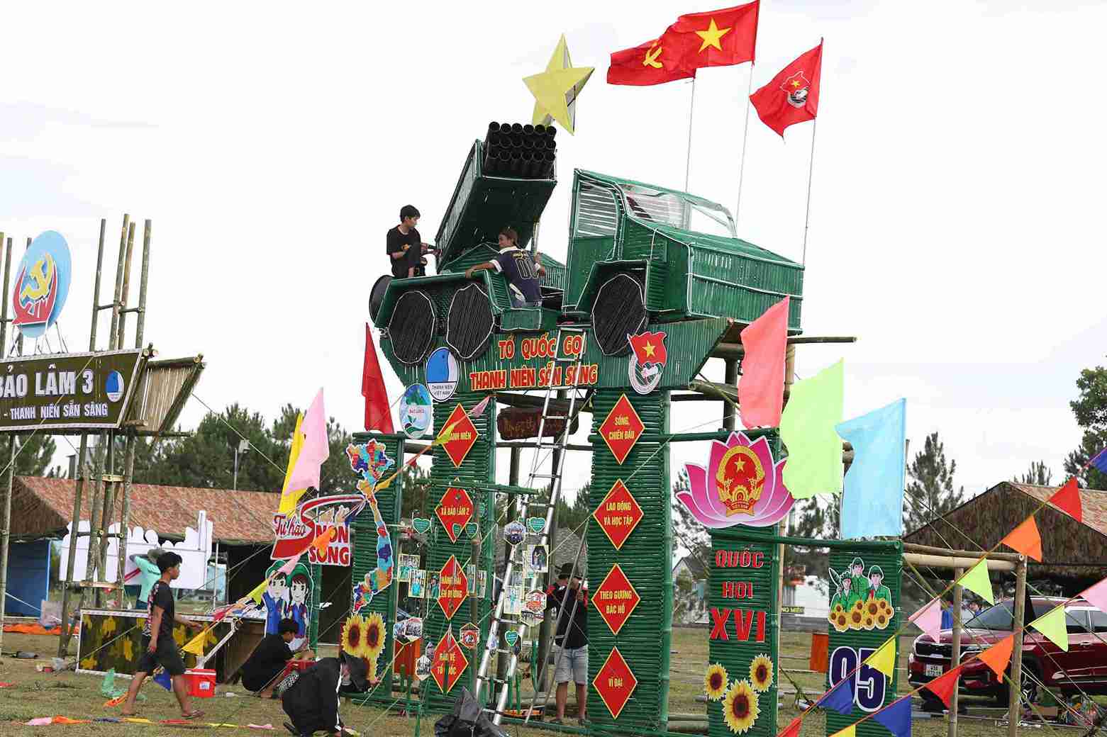 Hội trại tòng quân tại Khu vực 3 - Bảo Lâm (Lâm Đồng). Ảnh: Phúc Khánh