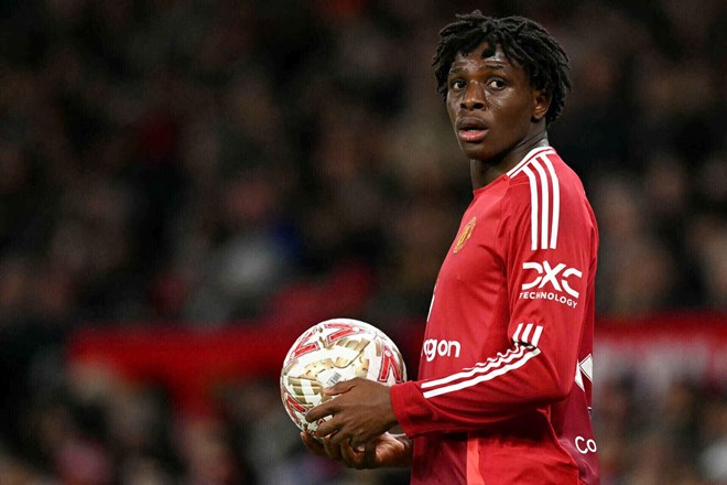 Patrick Dorgu is injured and unable to play. Photo: AFP