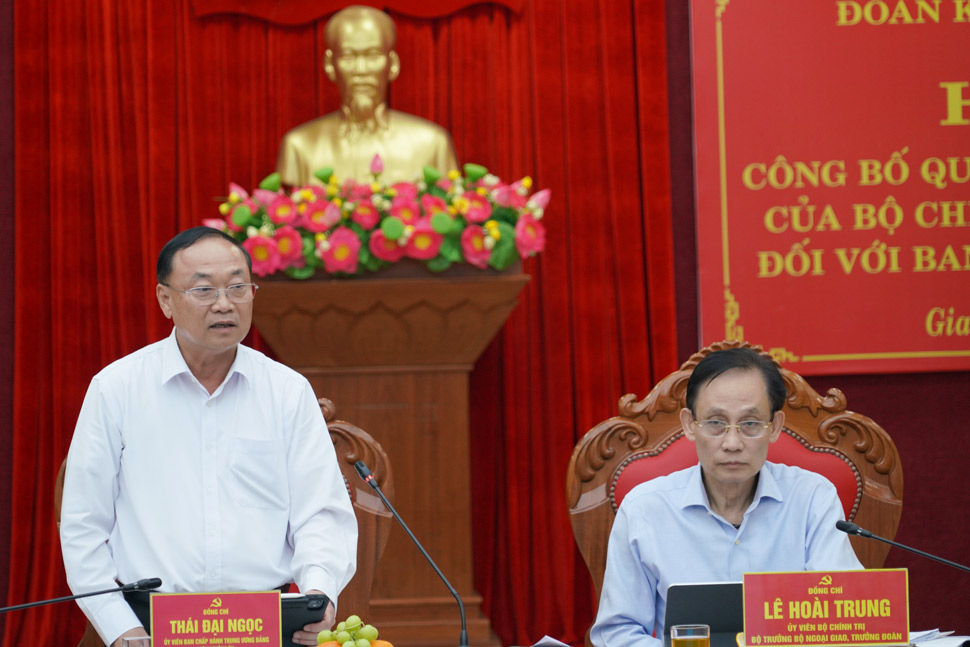Ủy viên Trung ương Đảng, Bí thư Tỉnh ủy Gia Lai Thái Đại Ngọc phát biểu tại hội nghị. Ảnh: Hoài Phương