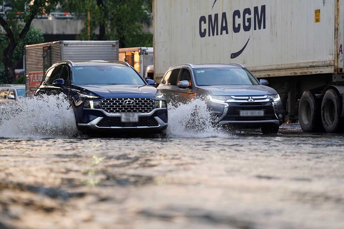 The Southern region has thunderstorms again. Photo: Nguyen Chan