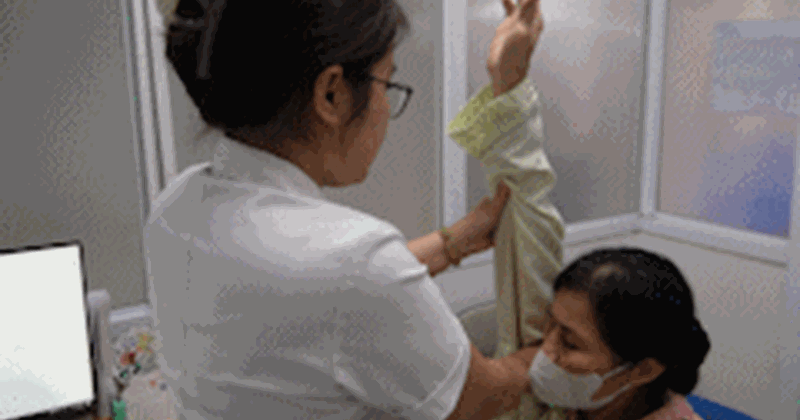 Tự ý dùng thuốc kháng viêm trị đau xương khớp: Nhiều biến chứng