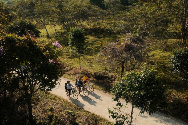 Không gian rất thích hợp cho những ai yêu thích đạp xe trong không gian yên tĩnh. Ảnh: Minh Đức