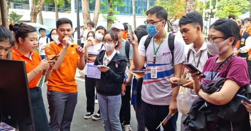 Ngân sách chi trả bảo hiểm y tế cho người dân ở xã an toàn khu
