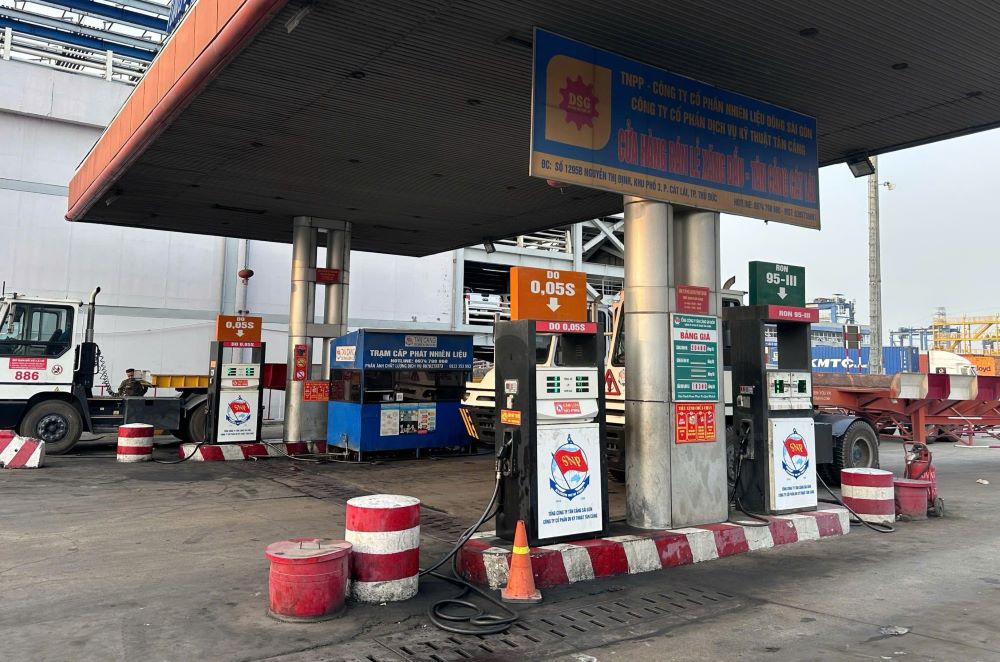 Petrol station of Tan Cang Technical Services JSC at Cat Lai Port. Photo: Son Nhung