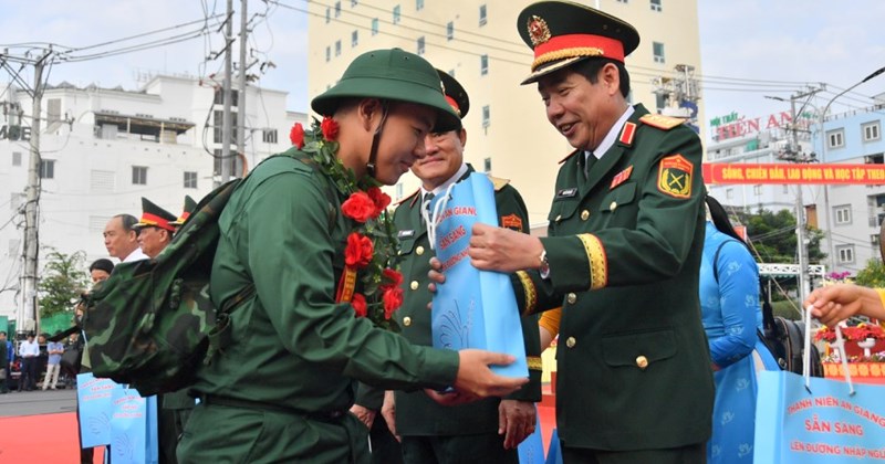 An Giang hoàn thành bàn giao quân sự ở 9 địa điểm, chất lượng cải thiện