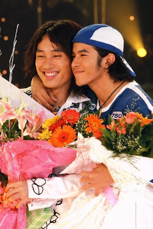 Nam ca sĩ Tùng Dương và nam ca sĩ Kasim Hoàng Vũ. Ảnh NVCC