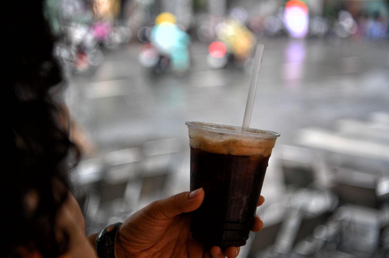 Ngày mưa Sài Gòn. Ảnh: Việt Văn