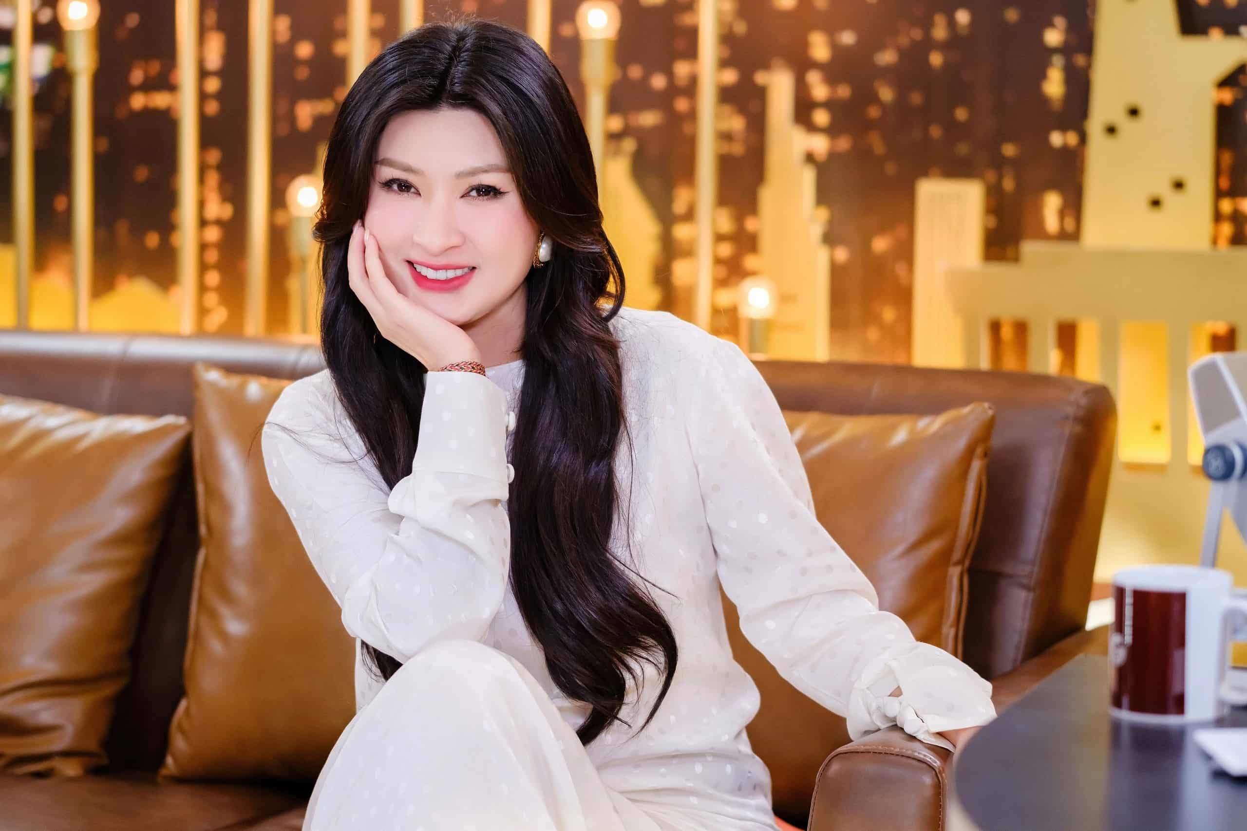 Nguyễn Hồng Nhung từng là gương mặt gây chú ý tại “Sao Mai điểm hẹn” mùa đầu tiên. Ảnh Nhà sản xuất