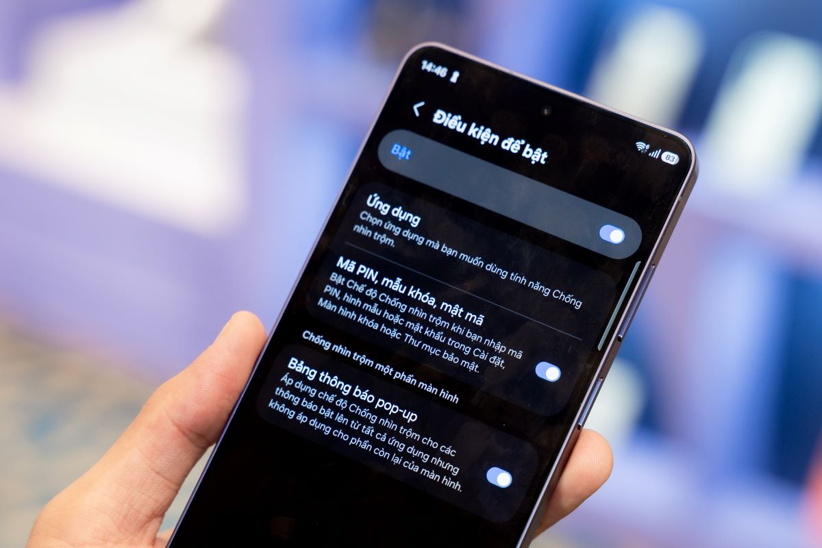 Chống nhìn trộm là một trong những tính năng nổi bật trên dòng Galaxy S26 series. Ảnh: Tân Nguyễn