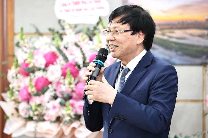 Nhà báo Hồ Quang Lợi, nguyên Phó Chủ tịch Thường trực Hội Nhà báo Việt Nam, Trưởng ban giám khảo Cuộc thi. Ảnh: BTC