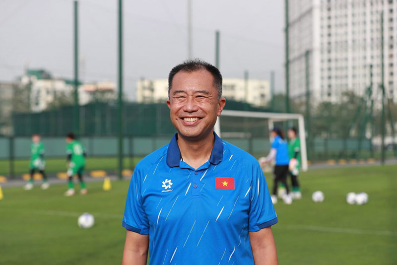 Huấn luyện viên Okiyama Masahiko của U20 nữ Việt Nam. Ảnh: VFF