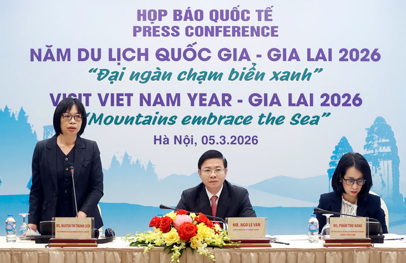 Mme Nguyễn Thị Thanh Lịch - Vice-présidente du Comité populaire provincial de Gia Lai espère que l'Année nationale du tourisme promouvra fortement l'image du tourisme local. Photo: Département de la culture, des sports et du tourisme de Gia Lai