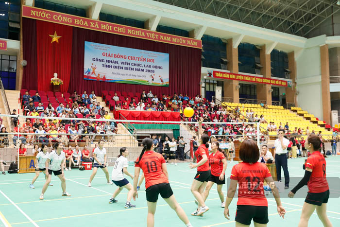 Match between Dien Bien Phu Medical Center and Na Sang Medical Center. Photo: Quang Dat